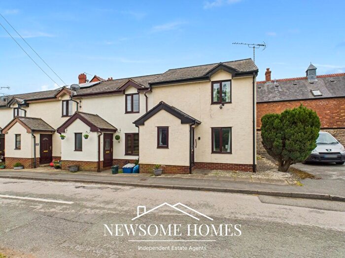 2 Bedroom End Of Terrace House For Sale In Lon Y Porthmyn, Caerwys, CH7