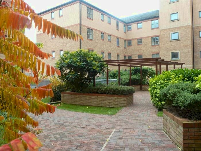 2 Bedroom Flat To Rent In Kentmere Drive, Doncaster, DN4