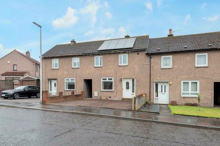 3 Bedroom Terraced House For Sale In Bankhead Place, Windygates, Fife, KY8