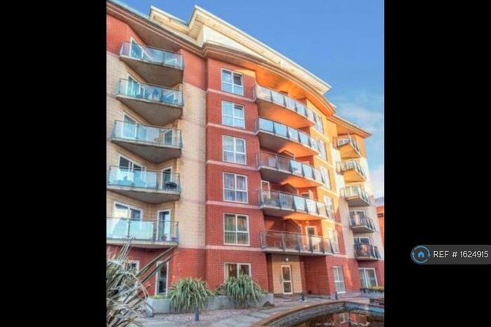 2 Bedroom Flat To Rent In Lord Street, Southport, PR9