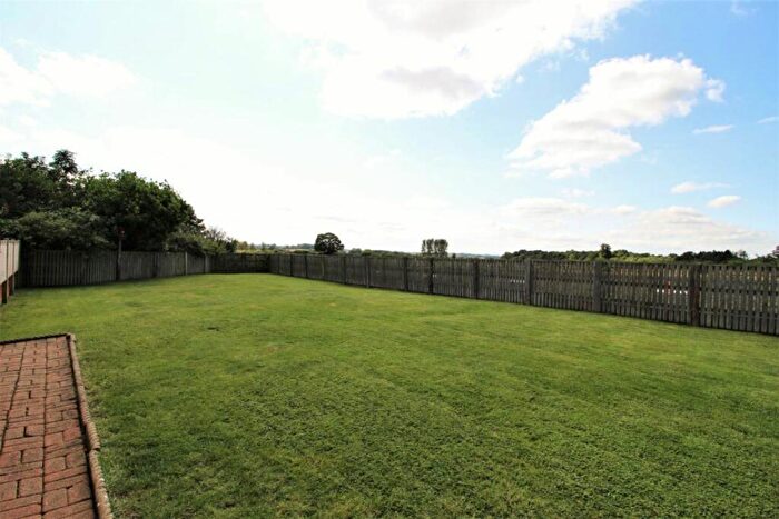 2 Bedroom Bungalow To Rent In Brockhall Road, Flore -, NN7