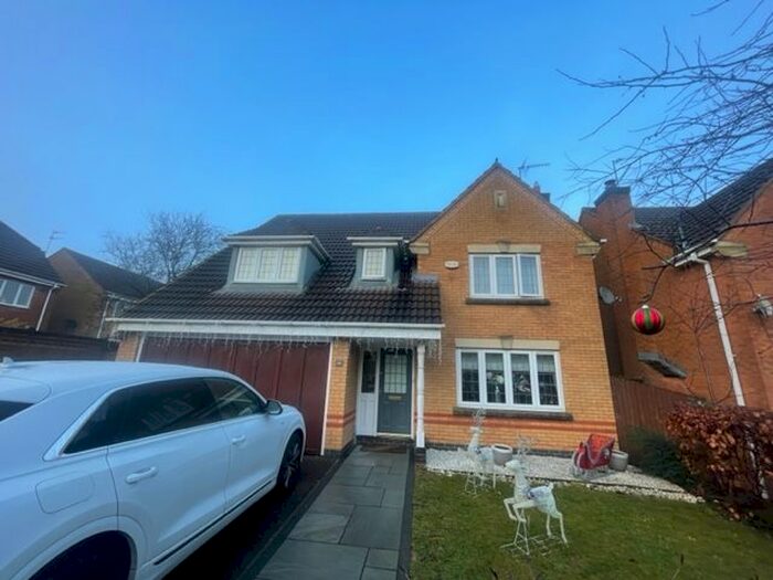 4 Bedroom Property To Rent In Woodgate Road, Wootton, Northampton, NN4