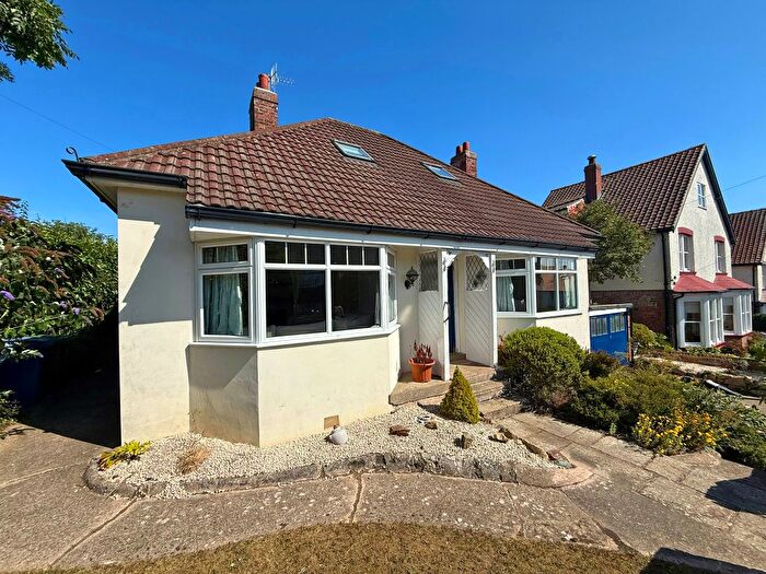 4 Bedroom Detached Bungalow To Rent In East Avenue, Scalby, Scarborough, YO13