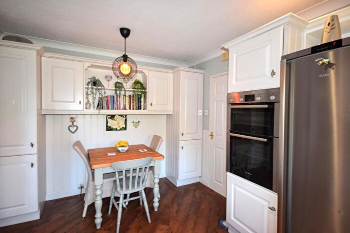 4 Bedroom Detached House For Sale In Andrews Close, Louth, LN11