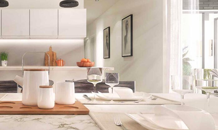 2 Bedroom Apartment For Sale In Landmark, Oldfield Rd, Salford, Manchester, M5