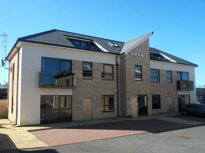 2 Bedroom Apartment To Rent In Park Square, Batter Lane, Rawdon, Leeds, LS19