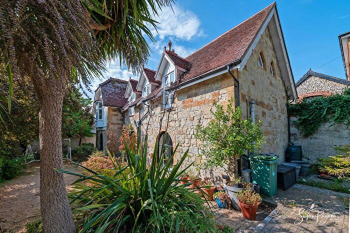 5 Bedroom Detached House For Sale In Mitchell Avenue, Ventnor, PO38