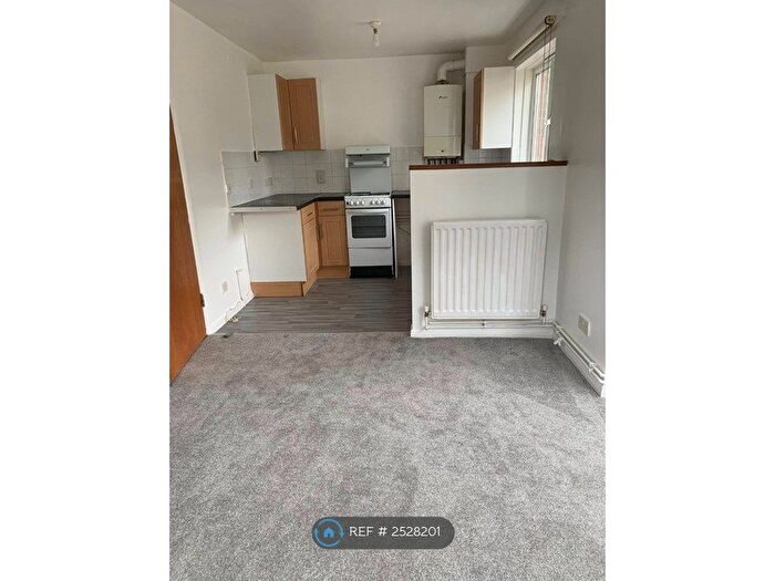 1 Bedroom Flat To Rent In Rogation Close, Stanway, Colchester, CO3