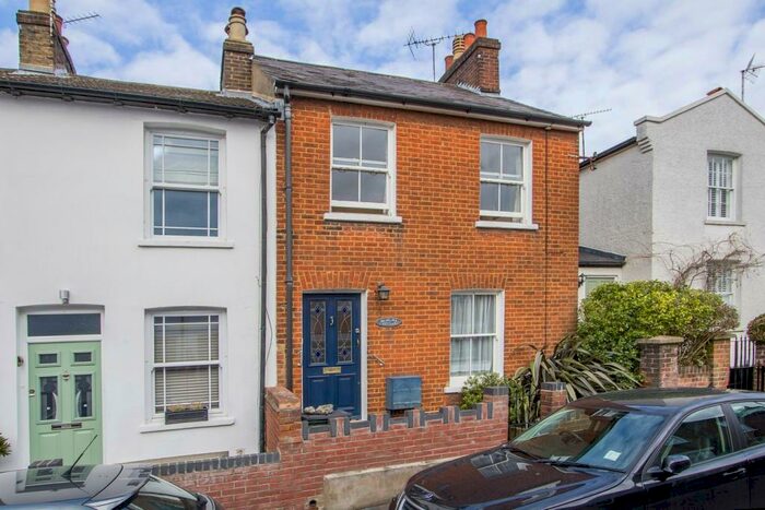 2 Bedroom House To Rent In Alexandra Road, St Albans, AL1