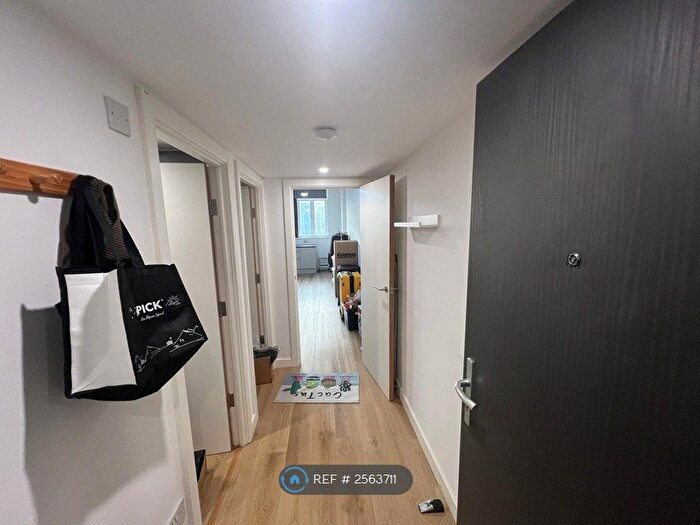 1 Bedroom Flat To Rent In Metro Lofts, West Bromwich, B70