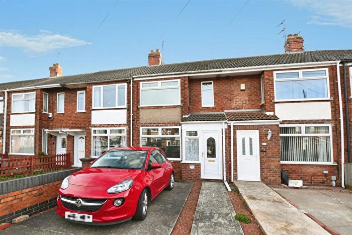 2 Bedroom Terraced House For Sale In Wharfedale Avenue, Hull, HU9