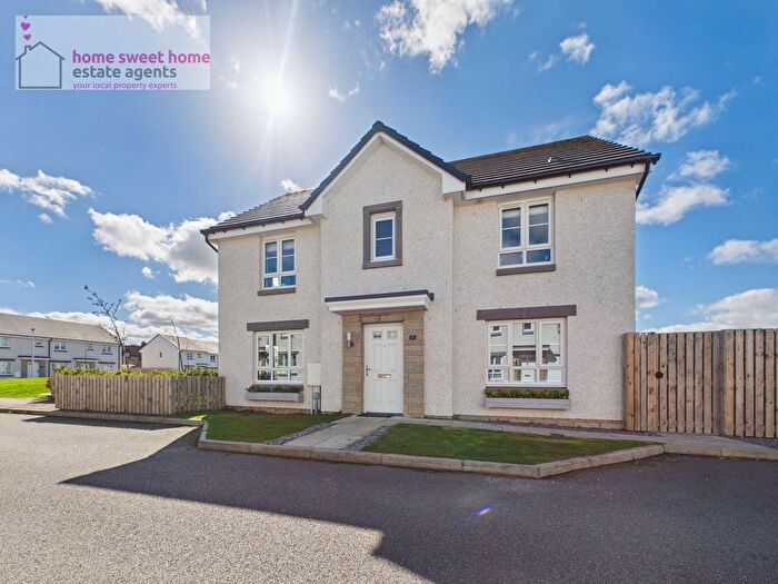 4 Bedroom Detached House For Sale In Stuart Grove, Stratton, IV2