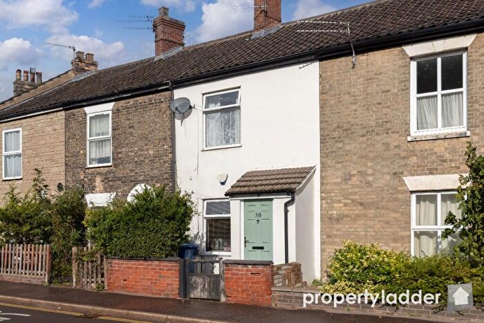 3 Bedroom Terraced House For Sale In Carrow Road, NR1
