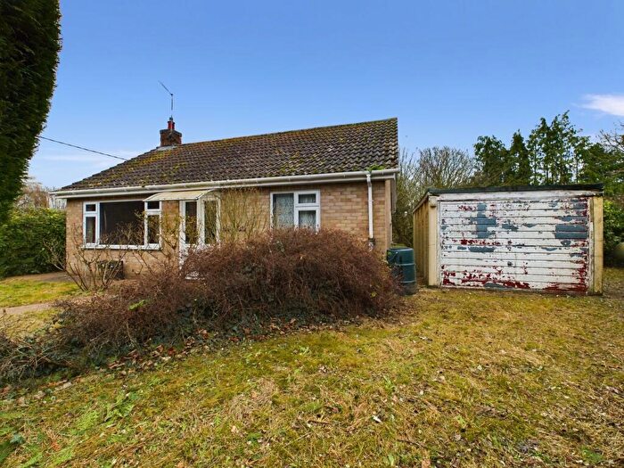 2 Bedroom Detached Bungalow For Sale In Main Road, Crimplesham, King's Lynn, PE33