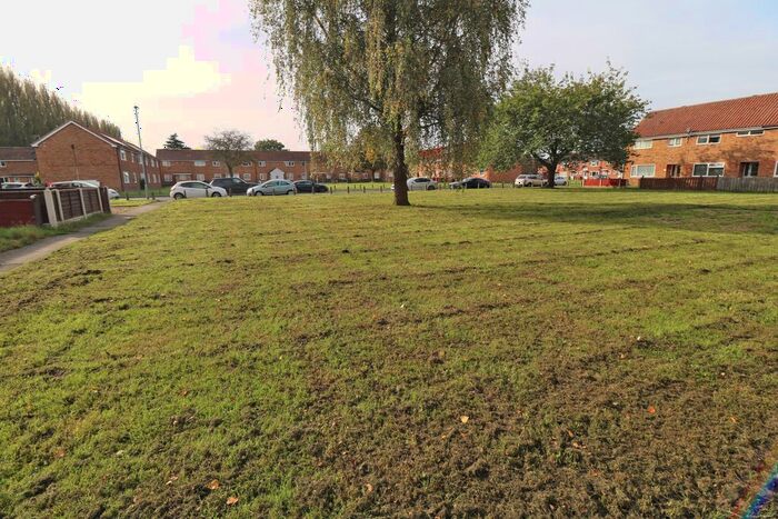 3 Bedroom Terraced House For Sale In Fieldside, Epworth, Doncaster, DN9