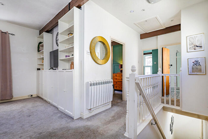 1 Bedroom Maisonette For Sale In Farnham Road, Liss, Hampshire, GU33