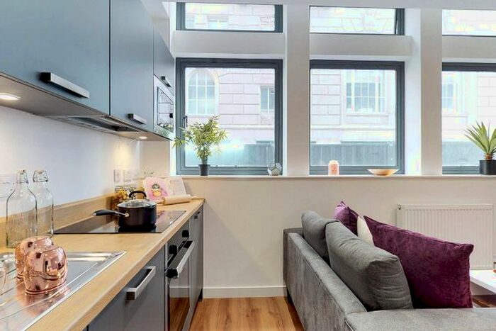 Studio To Rent In Apt, Gravity Residence #, L2