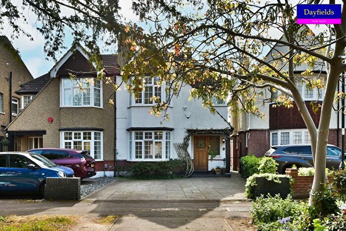 4 Bedroom Semi-Detached House For Sale In Queen Annes Gardens, Enfield, EN1