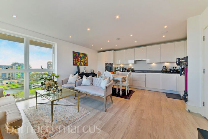 2 Bedroom Apartment To Rent In Lakeside Drive, Brent, NW10