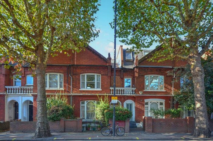 Studio To Rent In Wandsworth Bridge Road, Sands End, London, SW6