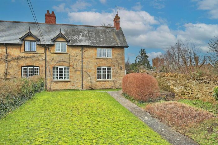 2 Bedroom Semi-Detached House For Sale In North Street, Haselbury Plucknett, Crewkerne, TA18