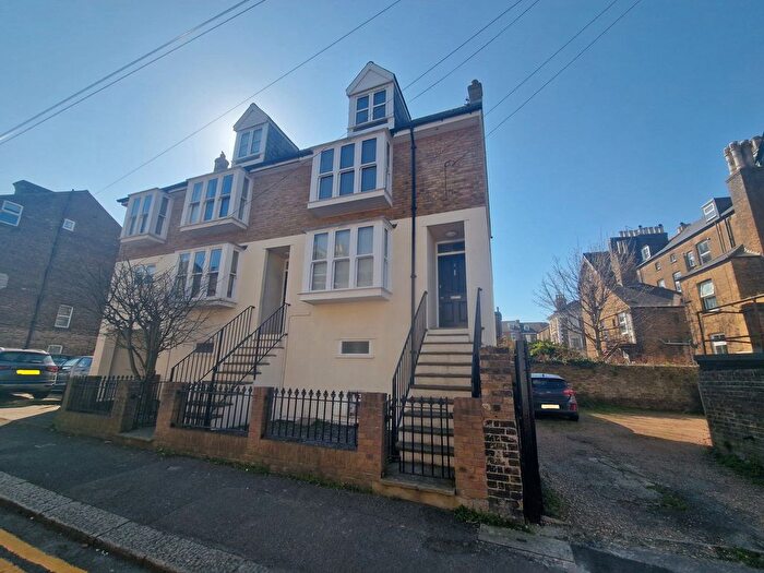 3 Bedroom Terraced House To Rent In Clanwilliam Road, Deal, CT14