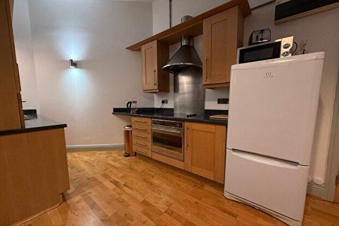 1 Bedroom Flat To Rent In Broadway House, Nottingham, NG1