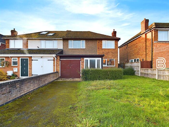 3 Bedroom Semi-Detached House For Sale In Chapel Street, Long Lawford, Rugby, CV23