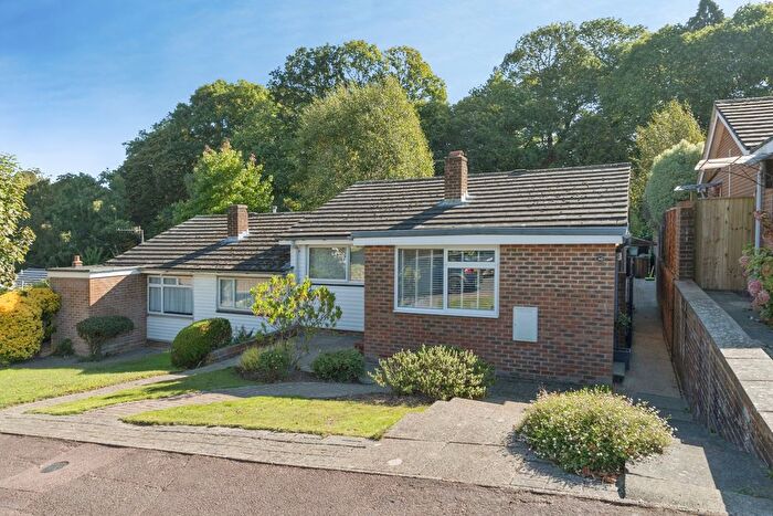 2 Bedroom Bungalow For Sale In Cleveland, Tunbridge Wells, Kent, TN2