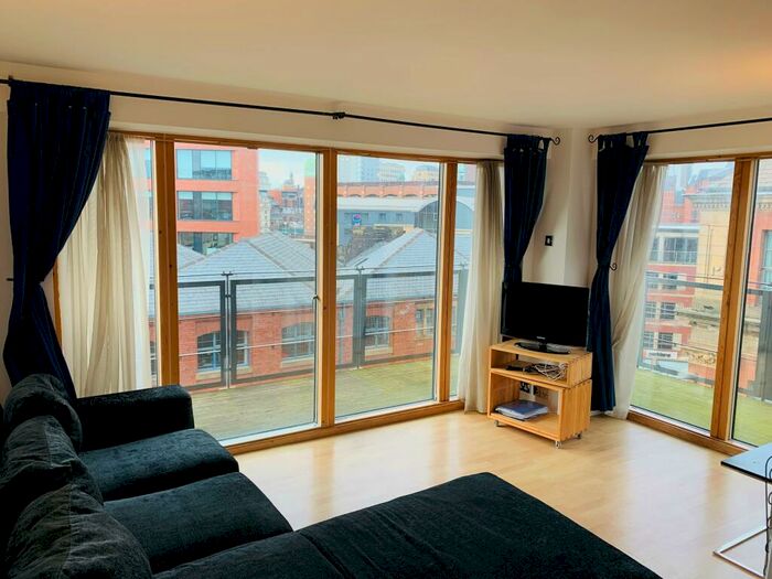 2 Bedroom Flat To Rent In Concordia Street, Leeds, West Yorkshire, Uk, LS1