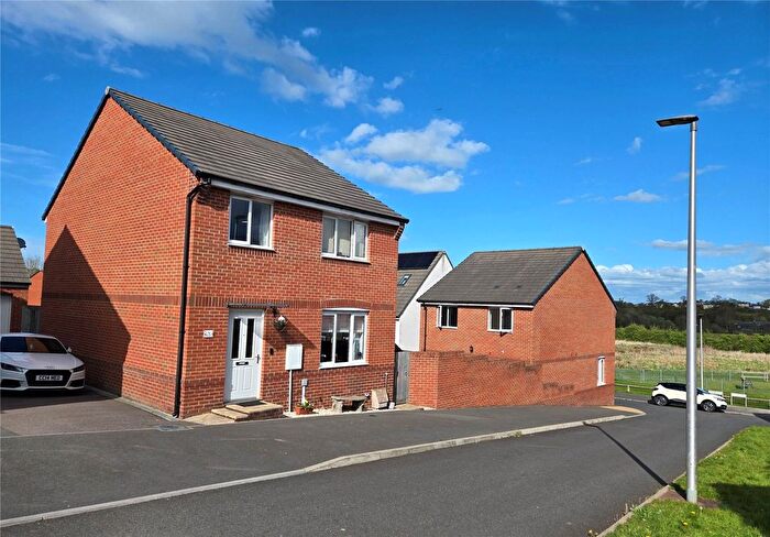 4 Bedroom Detached House For Sale In Loom End, Tiverton, Devon, EX16