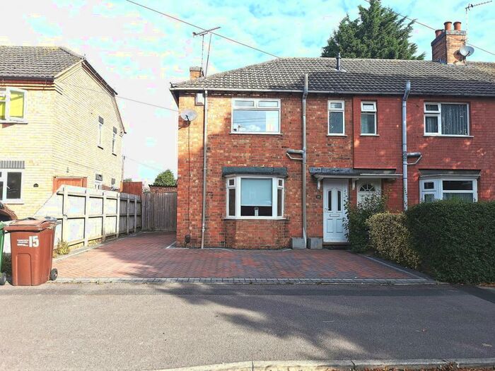 3 Bedroom Semi-Detached House To Rent In Clifford Road, Loughborough, LE11