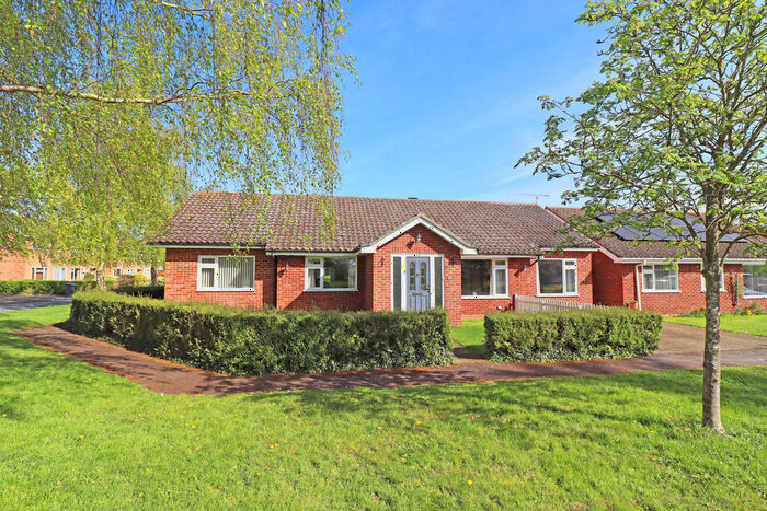 4 Bedroom Detached Bungalow For Sale In Silver Leys, Bentley, IP9