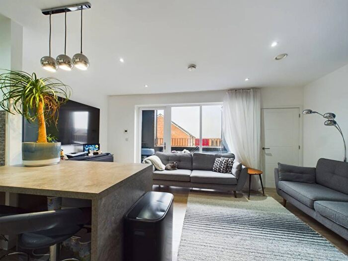 2 Bedroom Flat To Rent In Onslow Court, Royal Anglian Way, Dagenham, RM8