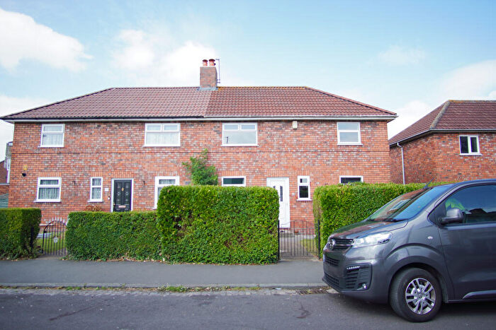3 Bedroom Semi-Detached House To Rent In Duncombe Road, Kingswood, BS15