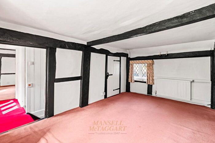 5 Bedroom Detached House For Sale In Rusper Road, Ifield, RH11
