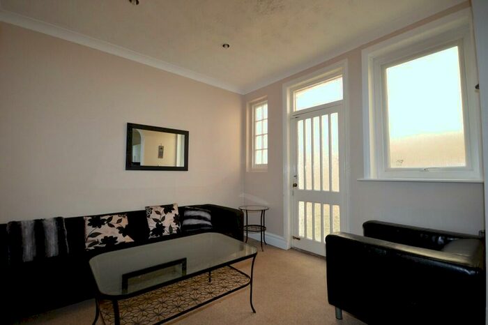 6 Bedroom Detached House To Rent In Leamington Road, Winton, Bournemouth, BH9