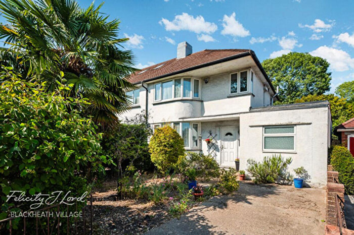 3 Bedroom Semi-Detached House For Sale In Sidcup Road, London, SE9