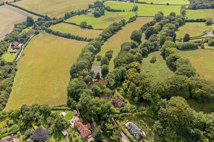 3 Bedroom Detached House For Sale In Kite Hill, Selborne, GU34