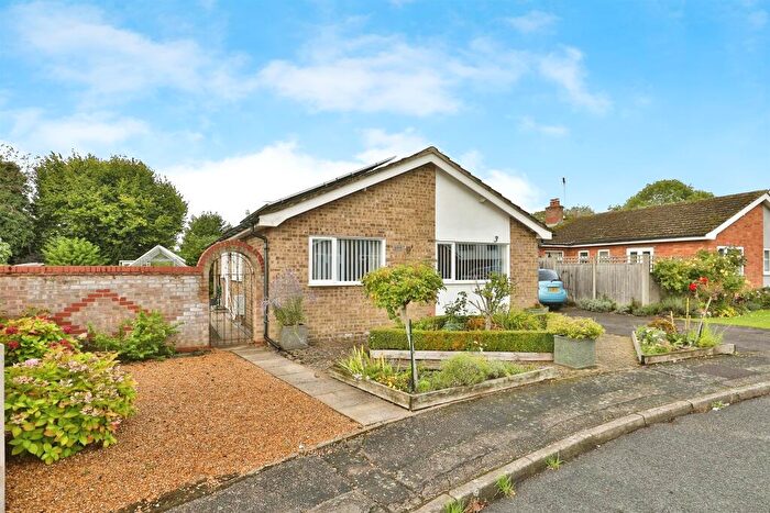 3 Bedroom Detached Bungalow For Sale In Burnside, Necton, Swaffham, PE37