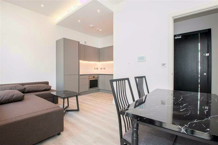 1 Bedroom Apartment To Rent In Capital Drive, Linford Wood, Milton Keynes, MK14