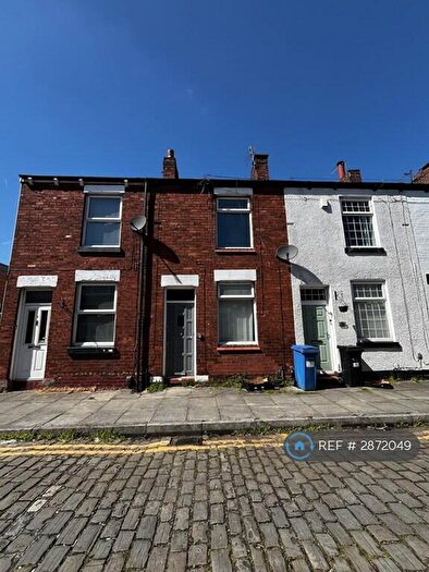 2 Bedroom Terraced House To Rent In Store St, Stockport, SK2