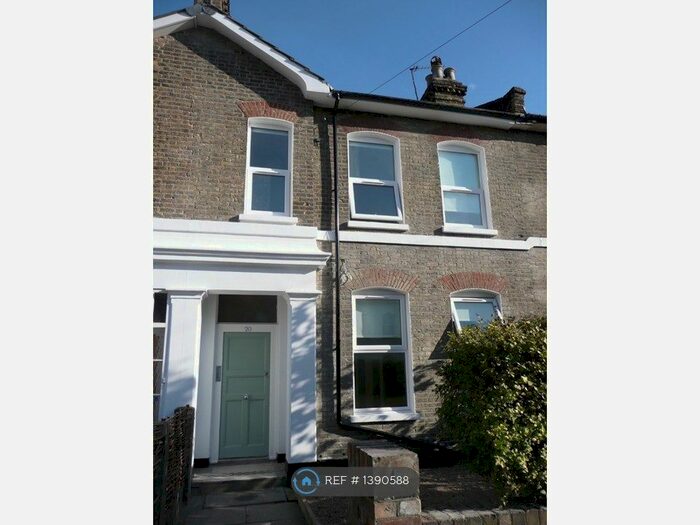 6 Bedroom Terraced House To Rent In Montpelier Road, London, SE15