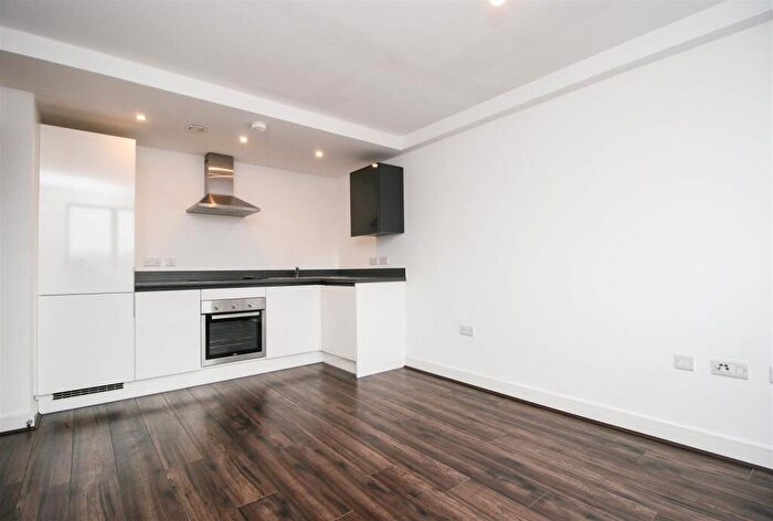1 Bedroom Apartment To Rent In Fabrick Square, Birmingham, B12