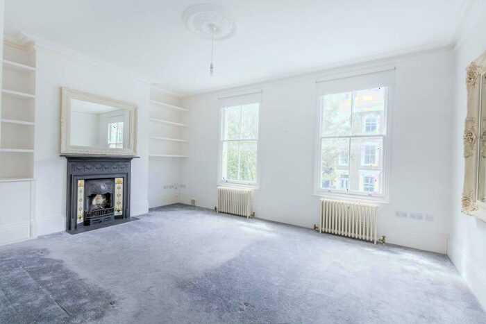 2 Bedroom Flat To Rent In Oakley Road, Islington, London, N1