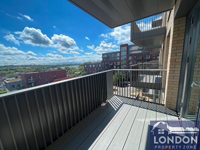 1 Bedroom Flat To Rent In Shearwater Drive, Hendon, London, NW9