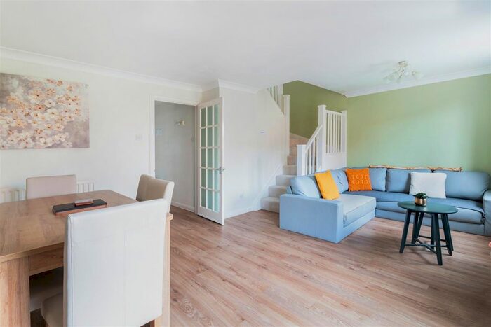 3 Bedroom Terraced House To Rent In Veals Mead, Mitcham, CR4