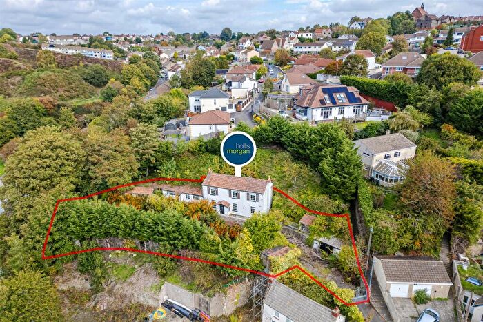 3 Bedroom Detached House For Sale In Detached For Modernisation |, BS5