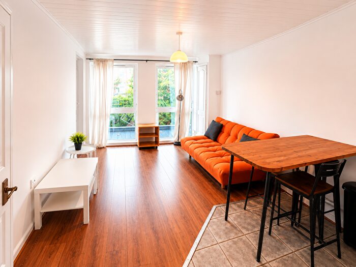 2 Bedroom Flat To Rent In Elia Street, London, N1