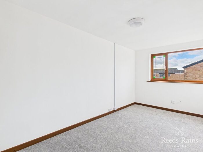 4 Bedroom End Of Terrace House For Sale In Grasby Road, Hull, East Yorkshire, HU8